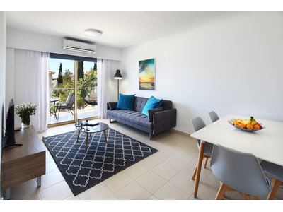 2 Bedroom Apartment For Sale in Paphos 